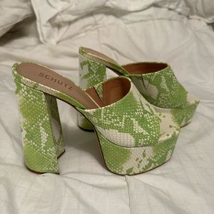 Darah Wild Sandal - 8.5 / Leaf Snake / Snake-Embossed Leather